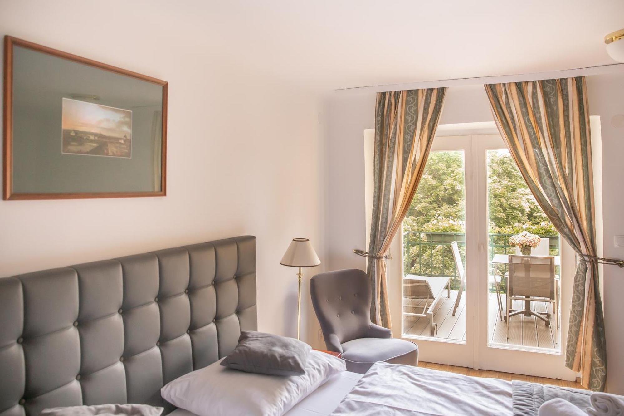Hotel Bergwirt Schoenbrunn Vídeň Exteriér fotografie