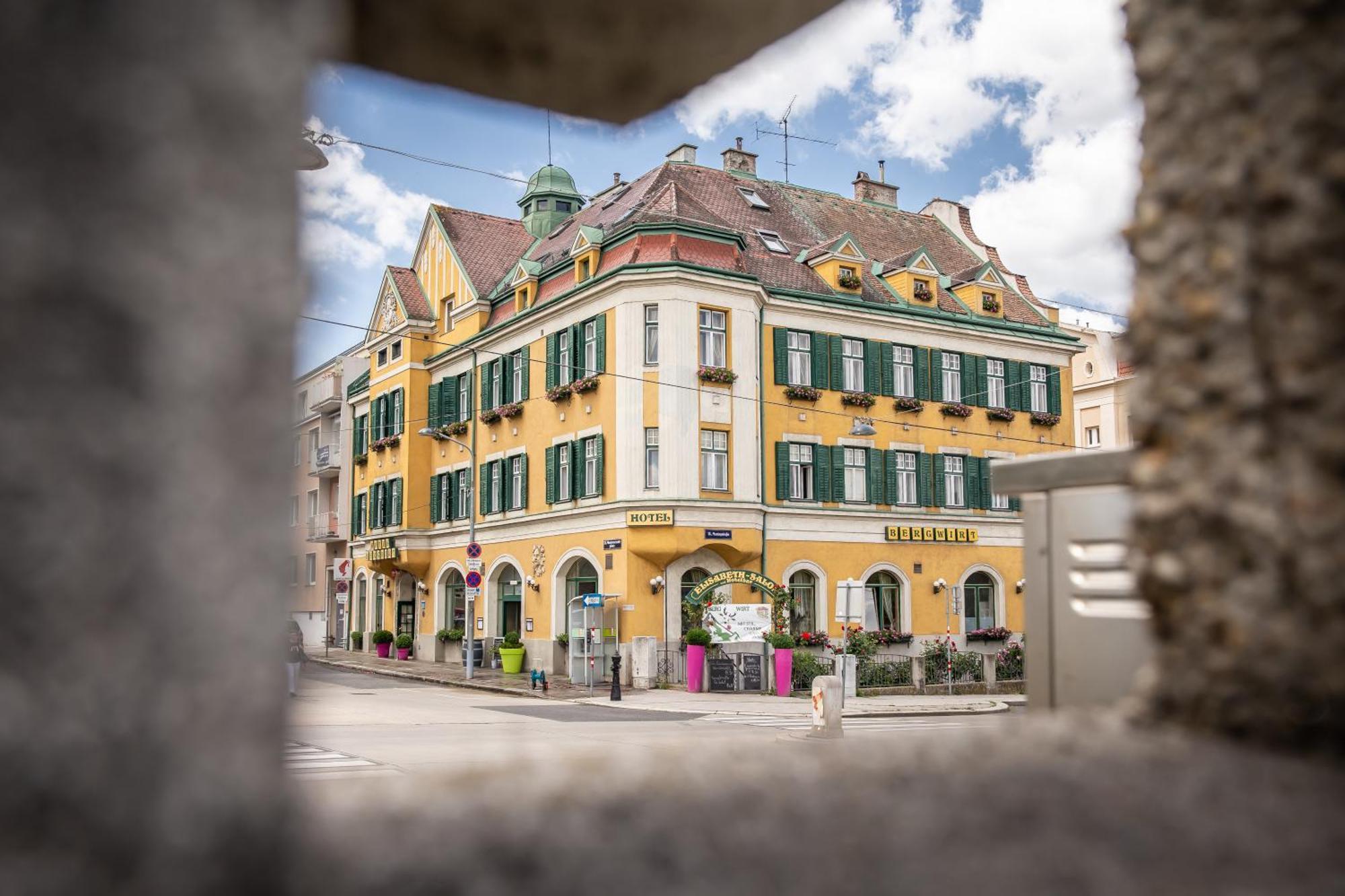 Hotel Bergwirt Schoenbrunn Vídeň Exteriér fotografie